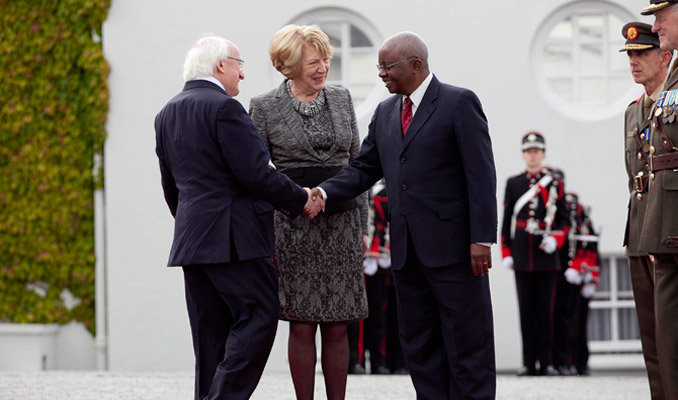 President of the Republic of Mozambique Mr Armando Emilio Guebuza being welcomed by The President of Ireland, Michael D Higgins and his wife Sabina Higgins at Aras an Uachtarain during President Guebuza's 4 day state visit to Ireland from the 3rd to the 6th of June .Photo Chris Bellew / Copyright Fennell