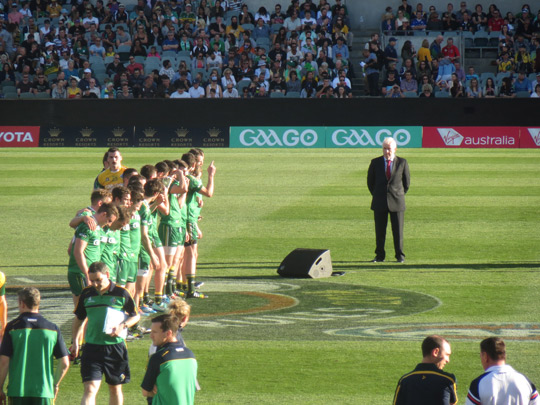 Minister Deenihan with the Irish team