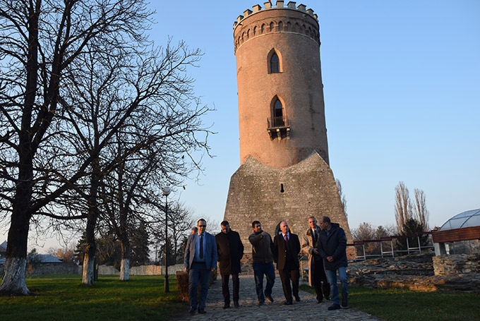 Ambassador Derek Feely and Commercial Attaché Liviu Buzilă visit Dâmboviţa County